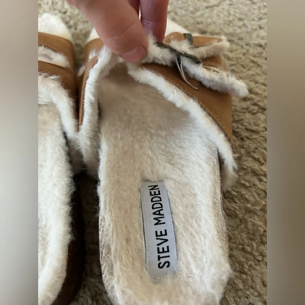 Steve Madden Girls J-Leana Faux-Fur Slide Sandals - Size 4